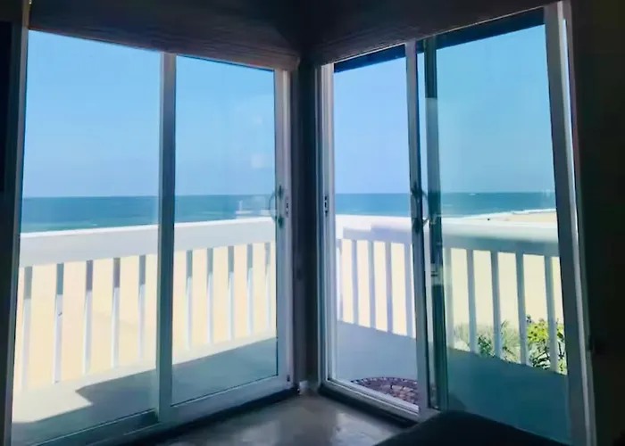 90210 Beach House Top Unit